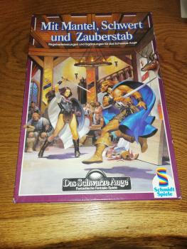 Das Schwarze Auge Mit Mantel, Schwert und Zauberstab komplett Schmidt Spiele 4002998017820